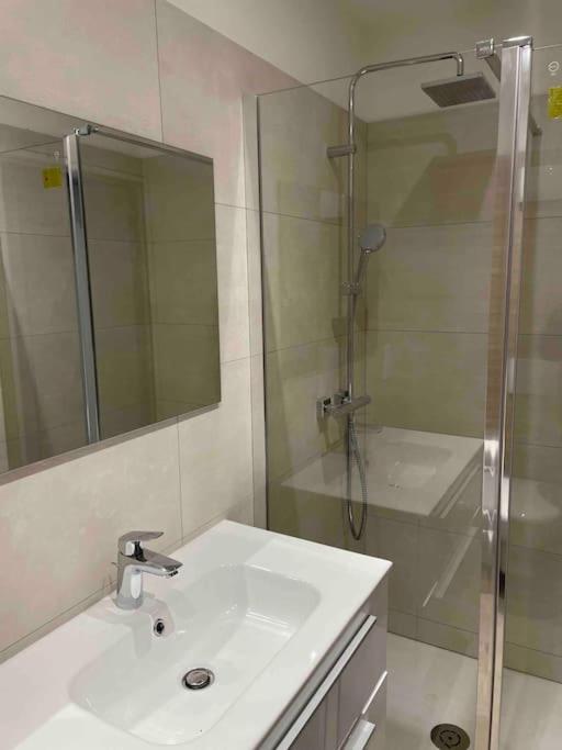 L'ecurie - Maison Neuve 5 Personnes, Piscine Holiday home